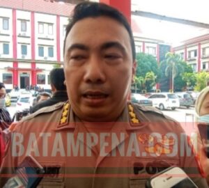 Kabid Humas Polda Kepri, Kombespol Harry Golden Hart. (Foto: Redaksi BATAMPENA.COM)