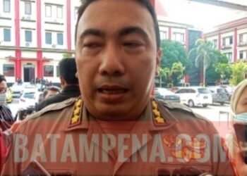 Kabid Humas Polda Kepri, Kombespol Harry Golden Hart. (Foto: Redaksi BATAMPENA.COM)