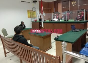 Suasana sidang terhadap PT Telaga Biru Semesta di PN Batam. (Foto: JP - BATAMPENA)
