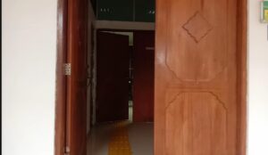 Suasana persidangan Mawar (anak usia 17 tahun). Karena masih kategori anak maka tidak layak ditampilkan oto persidangannya.