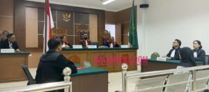 Suasana sidang pembacaan tuntutan terdakwa Roliati yang harus tertunda karena jaksa belum siap membuat surat tuntutan. (Sumber foto: JP - Batampena.com)