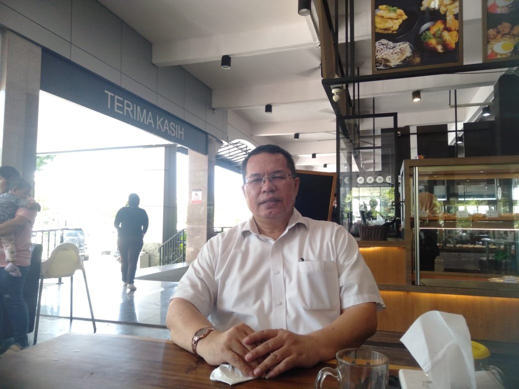 Penasehat hukum Nurmian Manalu, Niko Nixon Situmorang. (Sumber foto: Donella Bangun - Batampena.com)