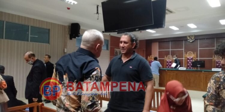 Nahkoda kapal MT Arman 114, Mahmoud Mohamed Abdelaziz Mohamed Hatiba. (Sumber foto: Donella Bangun - BatamPena.com)