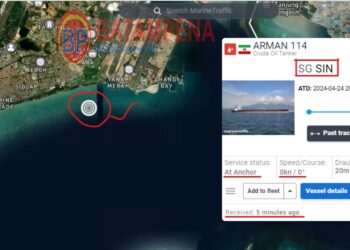 Foto tangkapan radar keberadaan Kapal MT Arman 114 berada di Pelabuhan Jurong Singapura.