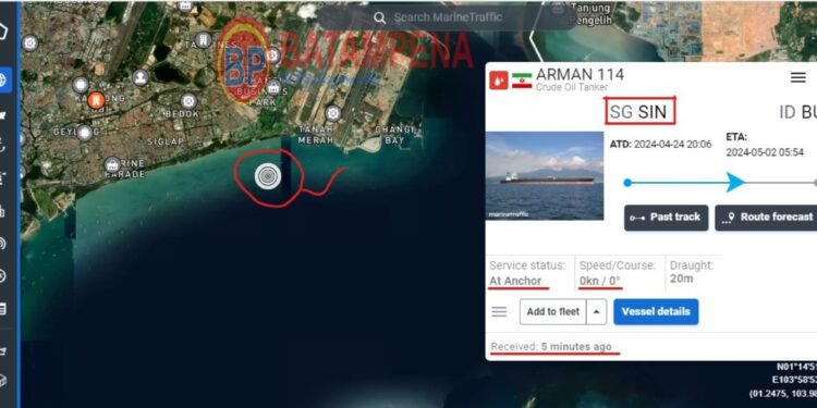 Foto tangkapan radar keberadaan Kapal MT Arman 114 berada di Pelabuhan Jurong Singapura.