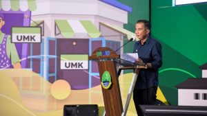 655c882a7b9ef-bey-machmudi-di-kenaikan-ump_jabar.jpg