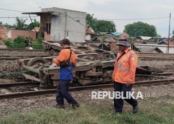 KAI Selesaikan Evakuasi KA Purwojaya, Jalur Kembali Aman Dilalui
