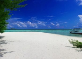 Deretan Tempat Wisata Sunset Terindah di Jawa Tengah untuk Menikmati Senja yang Memukau