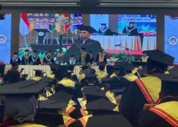 Romantisme Wisuda ke-46 Poltekkes Kemenkes Yogya: Pasangan Suami Istri Lulus Bareng dan Cumlaude
