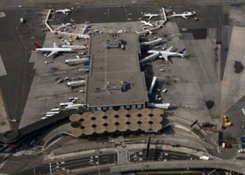 Incheon Airport Chief Denies Presidential Smuggling Claims