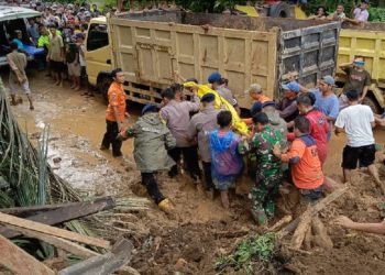 Satu Anggota Polda Riau Hilang Akibat Banjir Bandang Sumbar