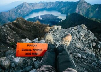 Pendaki Rinjani NTB Tewas Terjatuh