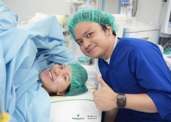 Selamat! Calvin Jeremy Dapat Anak Pertama Perempuan