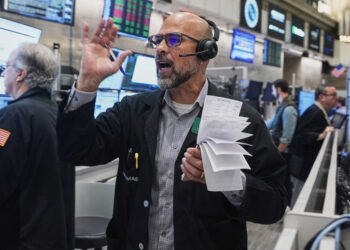 US Stocks Await Fed Decision.