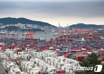 Record ICT Exports Fuel Trade Surplus