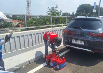 BR-V Kehabisan Bensin di Tol MBZ, Diselamatkan 30 Liter di Tengah Macet