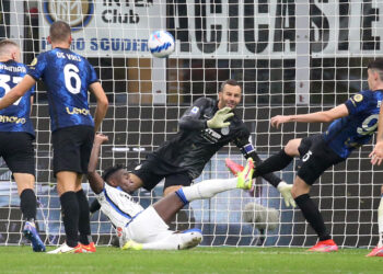 Verona Hancurkan Atalanta: Drama 3-1 di Serie A!