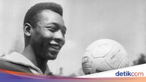 pele-timnas-brasil_169.jpeg