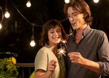 10 Ucapan Romantis Tahun Baru 2026 untuk Pasangan: Harapan Cinta Abadi