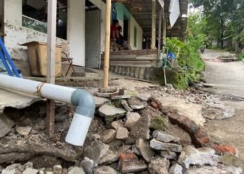 Kampung Sekip Terancam: Jalan Putus, Rumah Ambles, Warga Menanti Relokasi