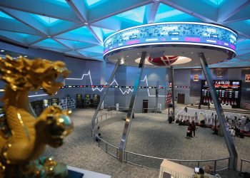 Saham Unggulan: ISAT, BRMS, BUMI, HRUM Diprediksi Menguat