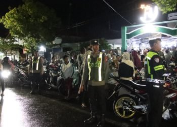 Antre Tarawih Sumenep: Rahasia di Balik Kesabaran Warga