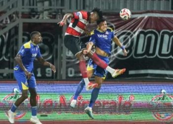 Arema Imbang: Komentar Pelatih Usai Gagal Raih Poin Penuh