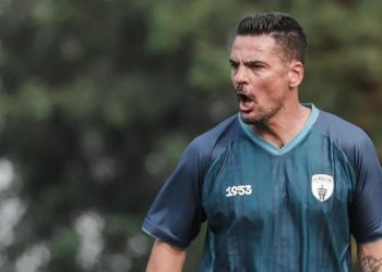 Persib Bungkam Persita: Kata Pena Terungkap