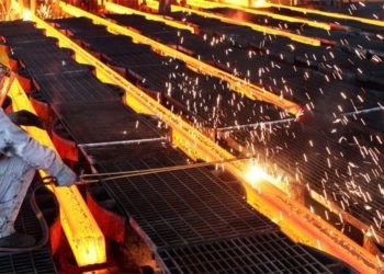 Logam Meroket 15,71%, Baja Terjebak