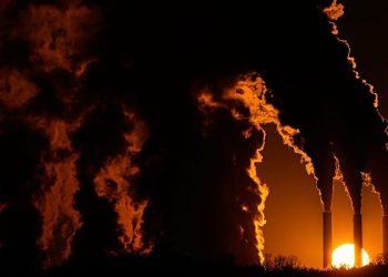 Aussie Climate Fight: Trump Gutts EPA Emissions Rules