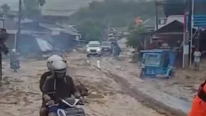Banjir-di-Sibolga_Banjir-dan-Longsor-di-Tapteng_.jpg