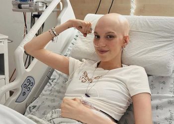 Aussie Art Icon Loses Brave Cancer Fight