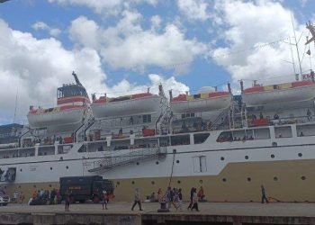 Jadwal KM Leuser: Ambon, Namrole, Wanci