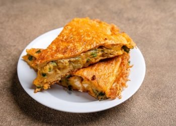 Telur Dadar Padang: Sahur Lezat Sekeluarga
