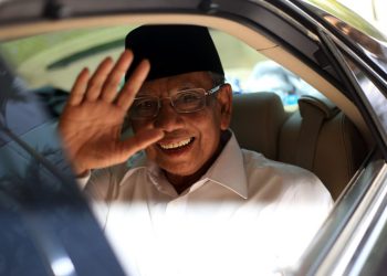 Yusril Ihza Mahendra Berduka: Kehilangan Sosok Try Sutrisno Sejak 1980-an