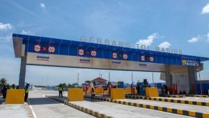 6587a480e8344-gerbang-tol-madiun_jatim.jpg