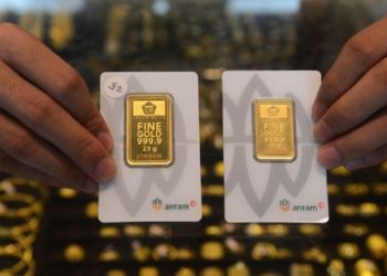 Emas Antam Stagnan Rp 3 Juta: Jual atau Tahan?
