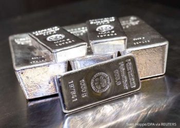 Geopolitik Panas, Perak Bergejolak
