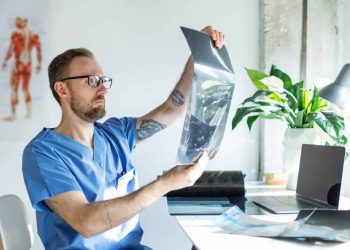 Pro Medicus Shares Tumble Amid Market Selloff, Masking $40M Deal