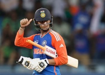 Samson’s Plea: Marry Soon, Abhishek – Your Teammates Are Jealous!