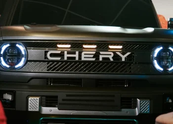 Denza B5: The Chery Challenger to Toyota Prado’s Reign