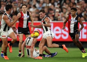 Unsung Pie Stuns Star Saint
