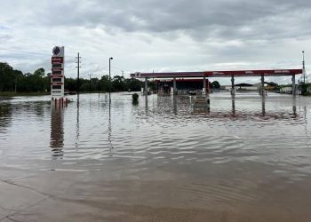 Flood Alert: Katherine & Daly River Food Lines Secure