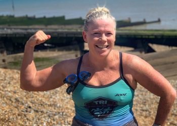 Aussie Swimmer Conquers Oceans Seven Despite Shark Attack