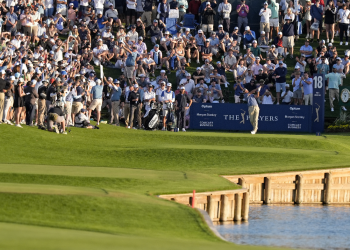 Shooting Scare Halts Players Championship Entries