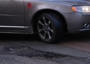 Town Halls Struggle as Pothole Repairs Face Record Funding Cuts