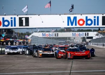 Porsche Penske Dominates Sebring in Hour 4 with 1-2 Lead