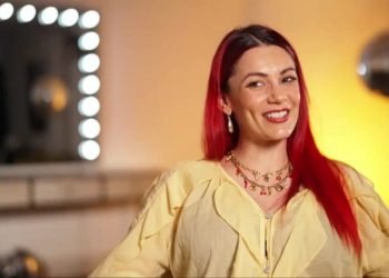 Dianne Buswell marks one week as a new mom