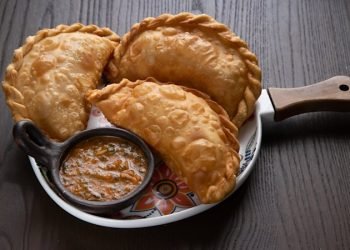 ‘It Says Chile More Than Anything’: Empanadas Take Center Stage at Family-Owned Cafe