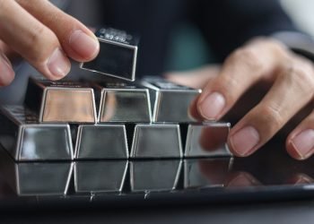 West Coast Silver Expands Elizabeth Hill Footprint
